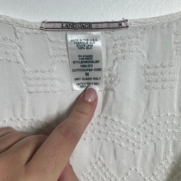 Language Top Women M White Black Embroidery 100% Silk USA Boho Coastal Cottage - Picture 6 of 8